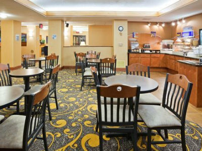 Hotel Express By Ihg